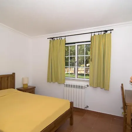 Quinta Das Nespereiras * Odiáxere